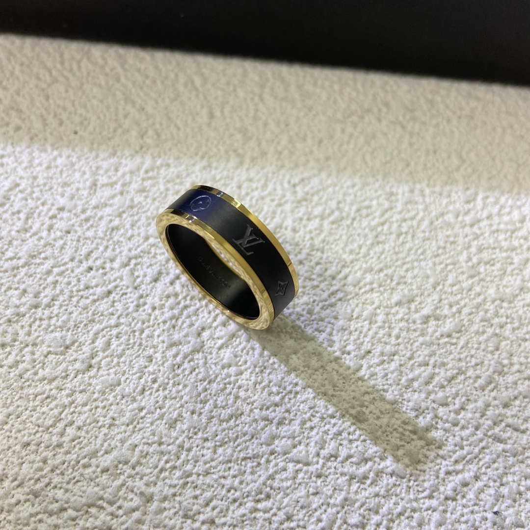 Alphabet Pattern Ring