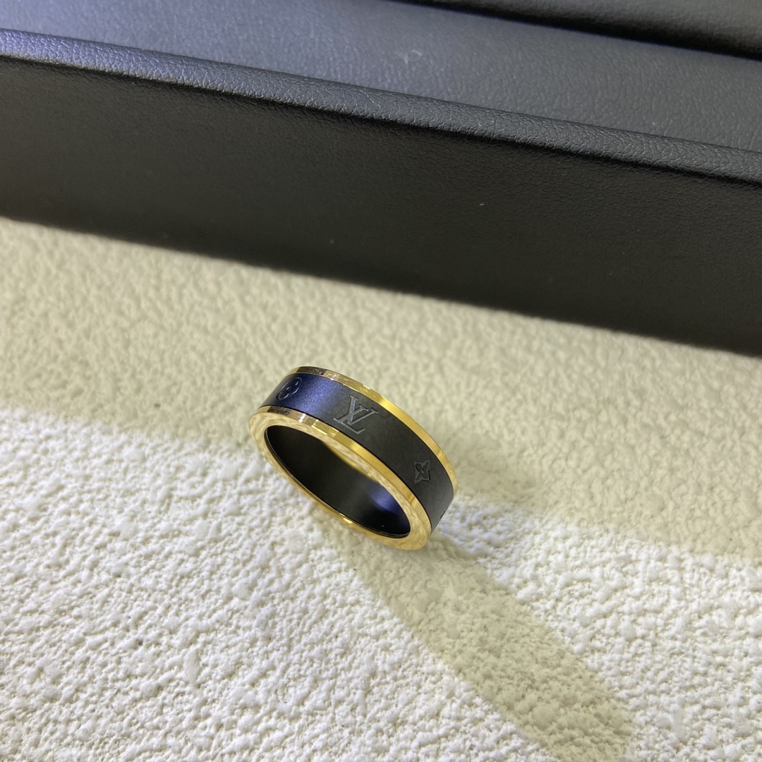 Alphabet Pattern Ring
