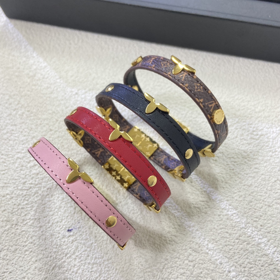 Leather Star Bracelet