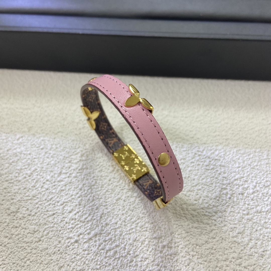 Leather Star Bracelet