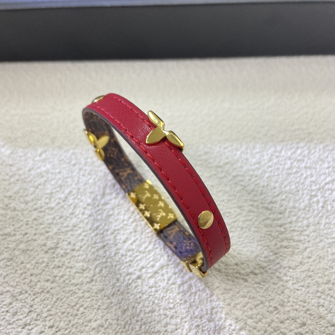 Leather Star Bracelet