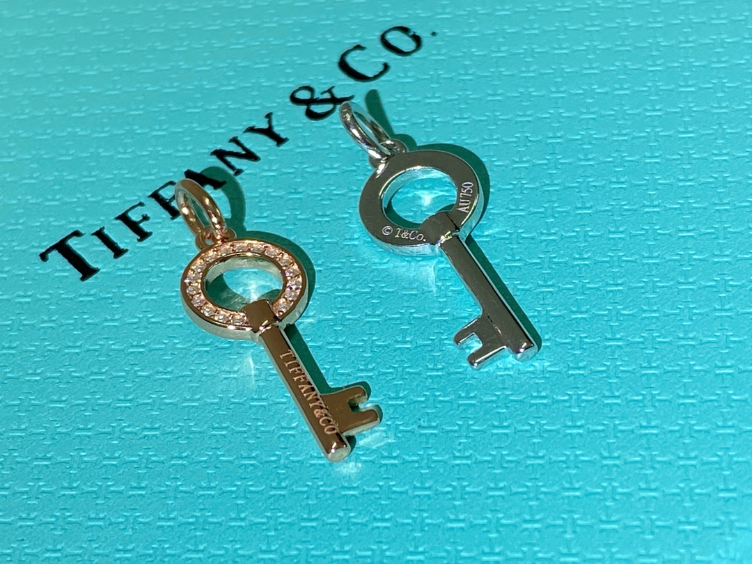 Key Necklace