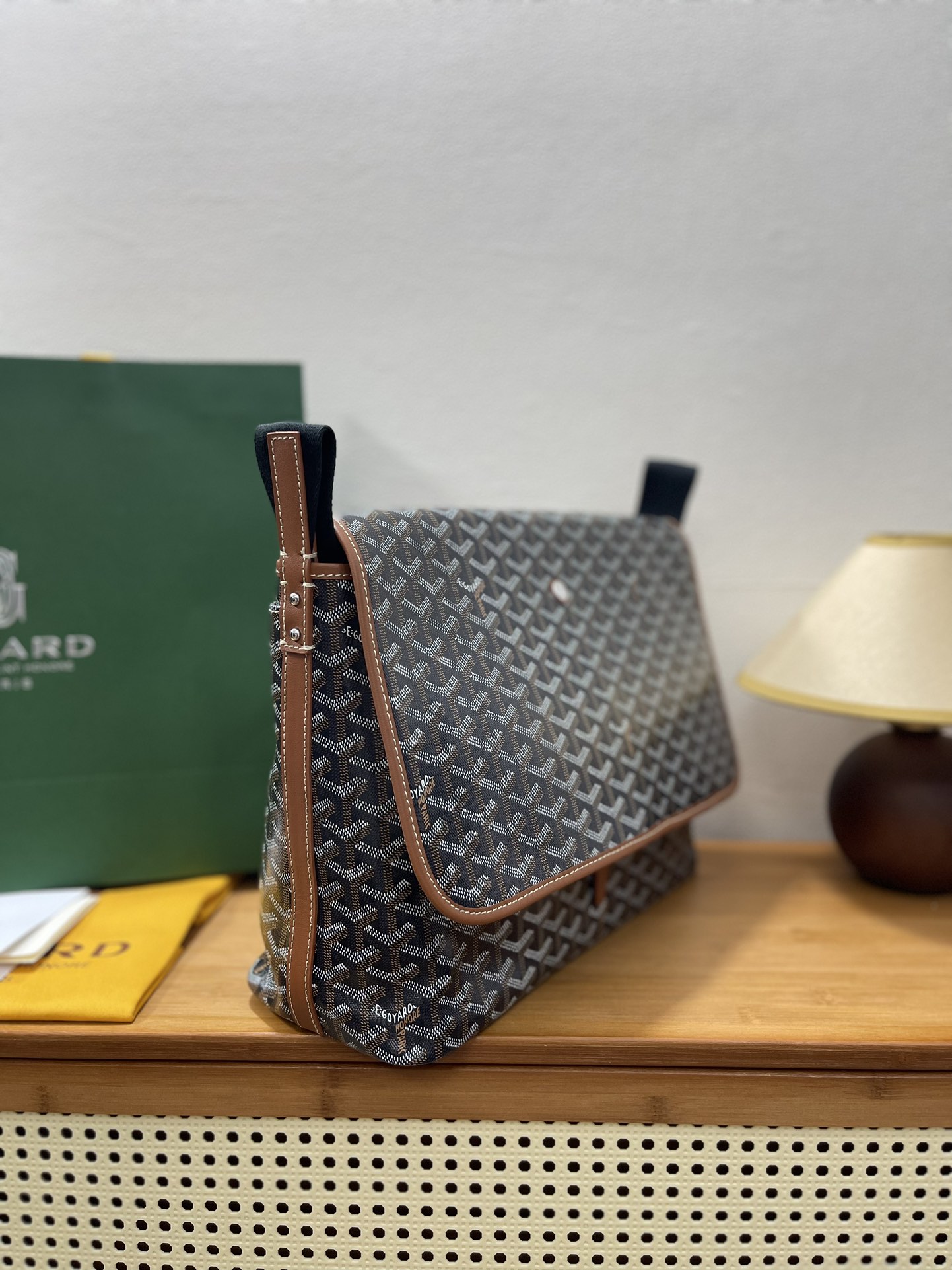 Crossbody Bags Black