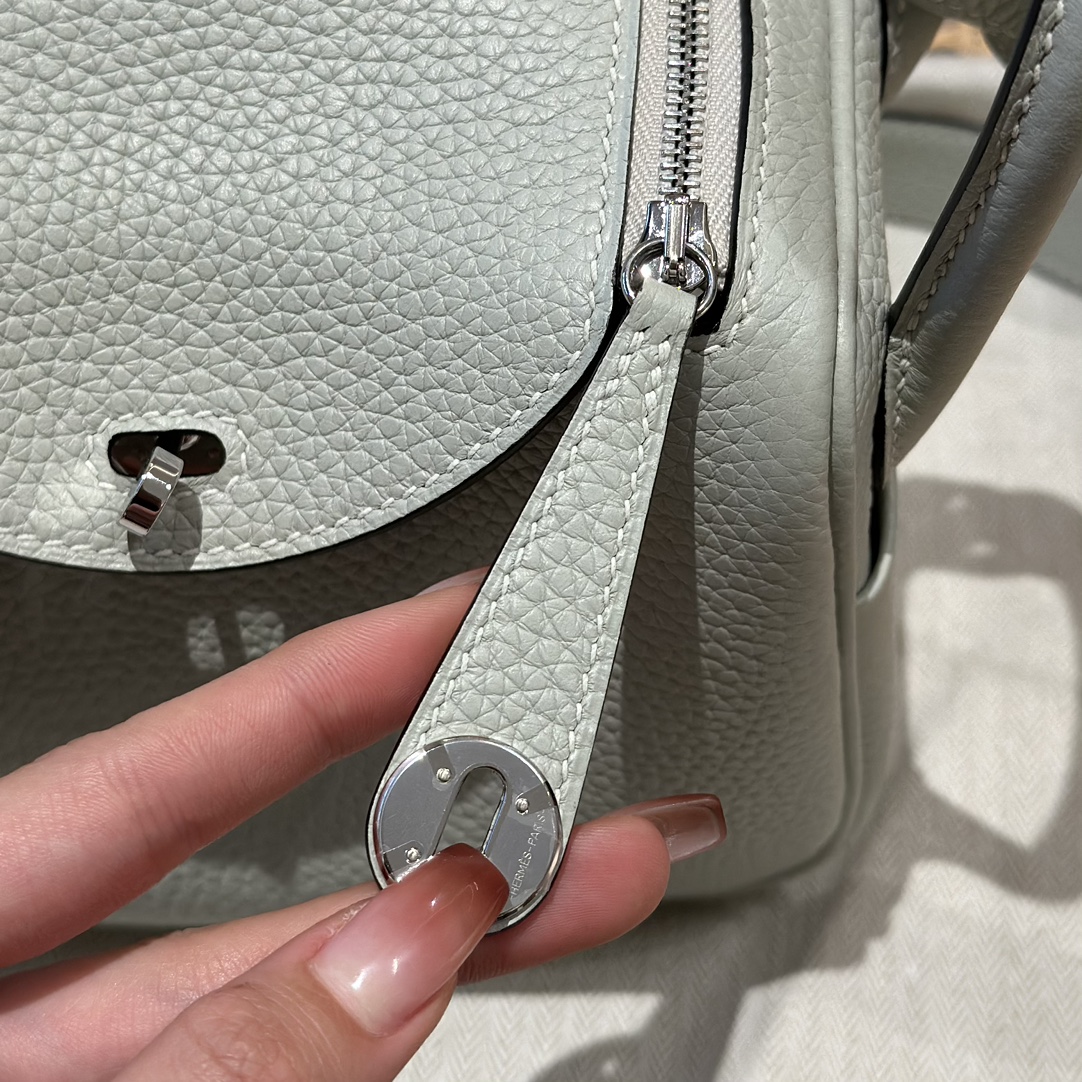 Lindy Bag OWGris Neve