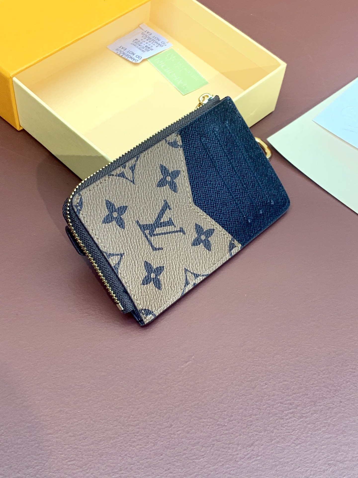 RECTO VERSO Card Holder