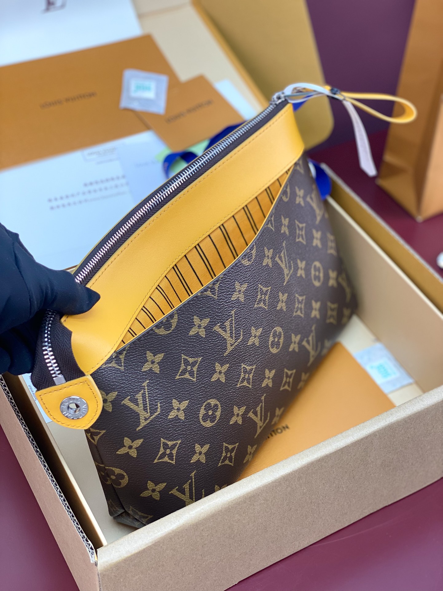 Pochette Voyage Souple Clutch