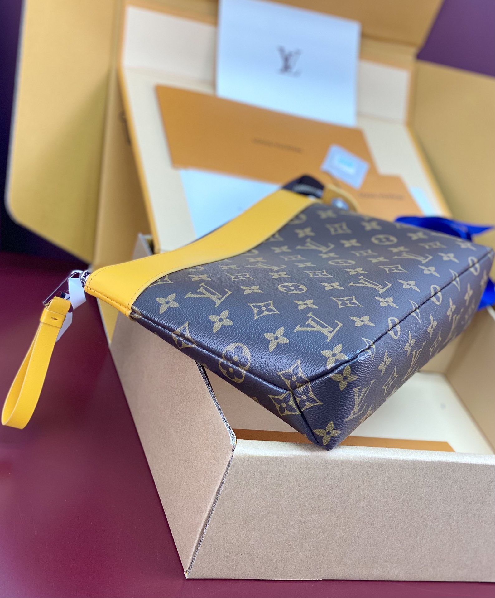 Pochette Voyage Souple Clutch