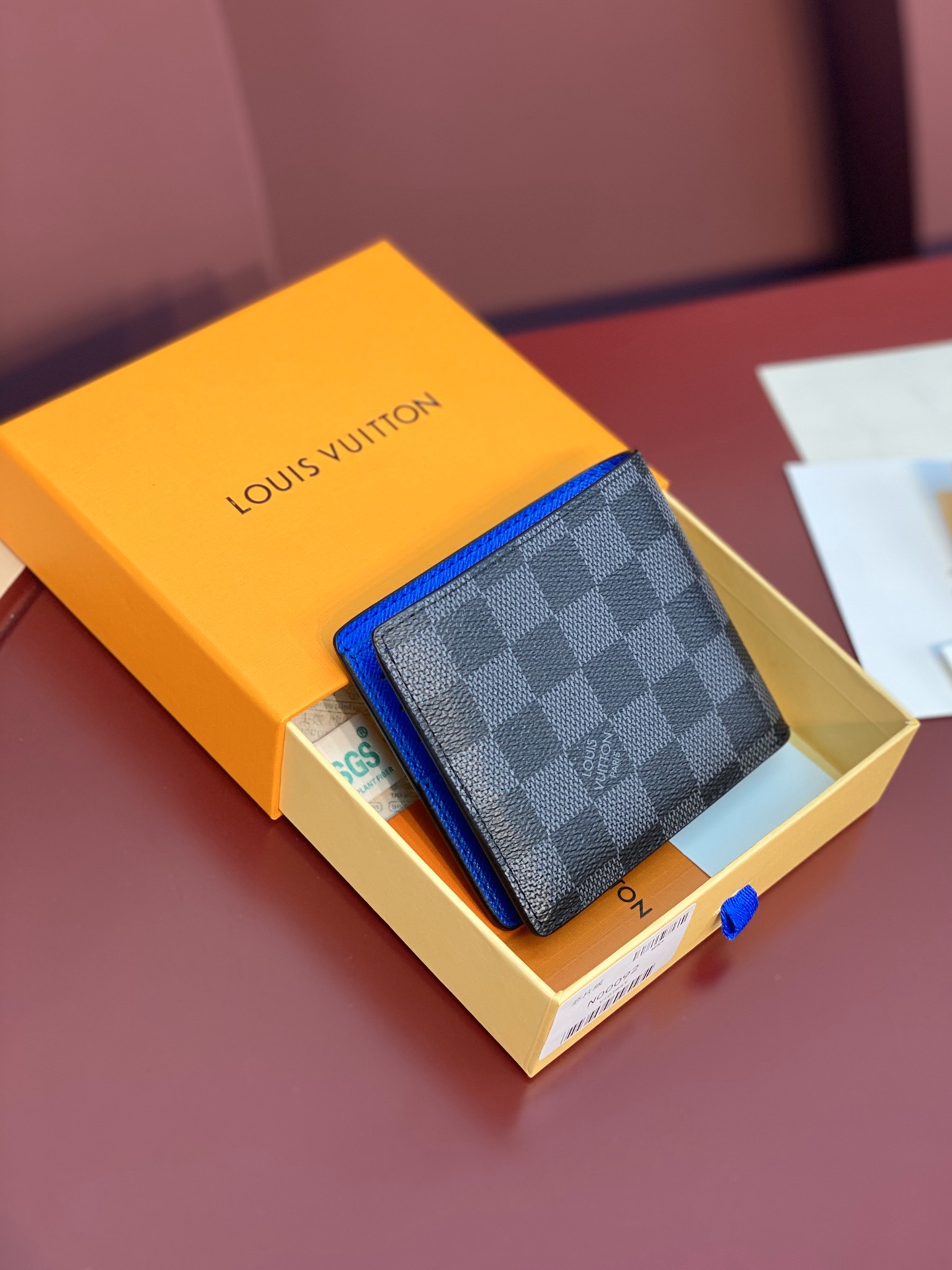 Multiple Wallet