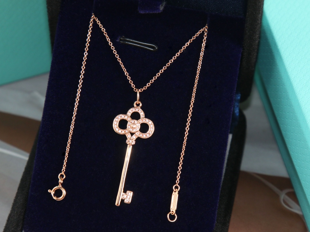 Key Pendant Necklace