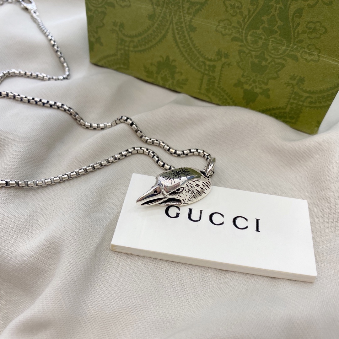 Eagle Head Pendant Necklace