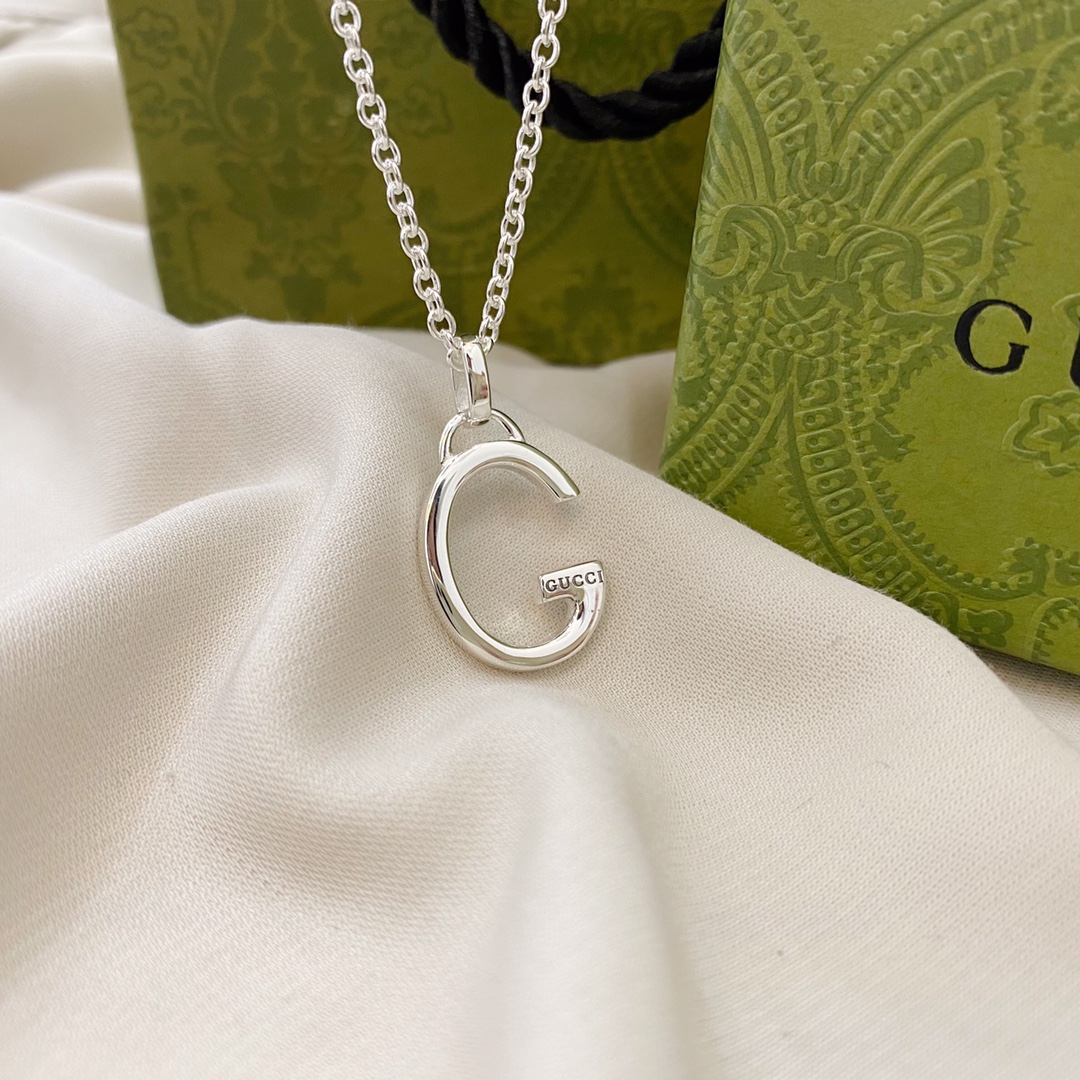 Big G Pendent Necklace