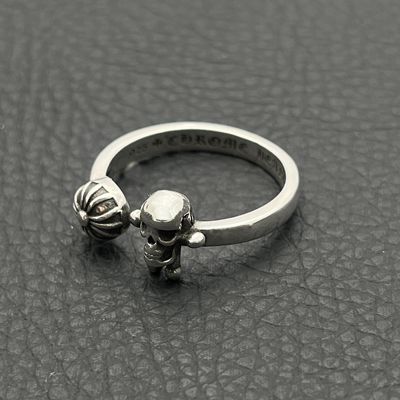 Skeleton Man Crossball Opening Ring
