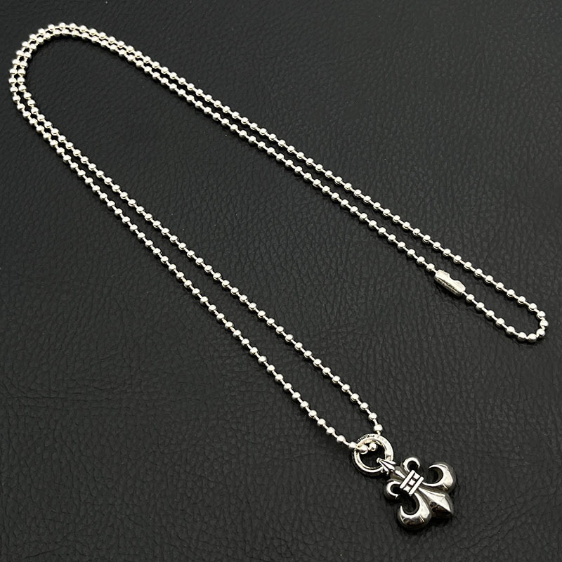 Single Ring Scout Necklace Iris