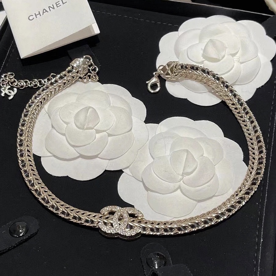 Necklace 11