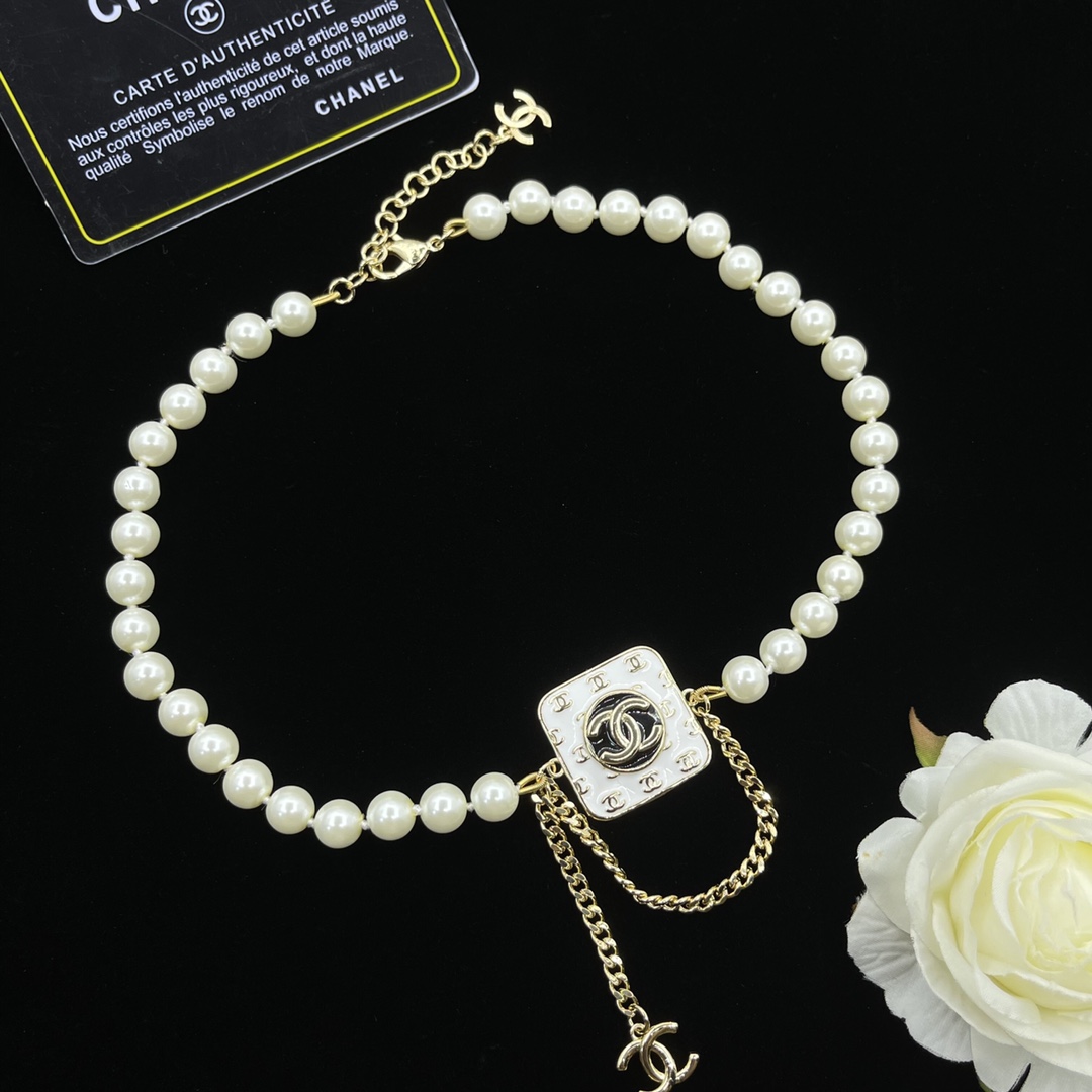 Necklace 21
