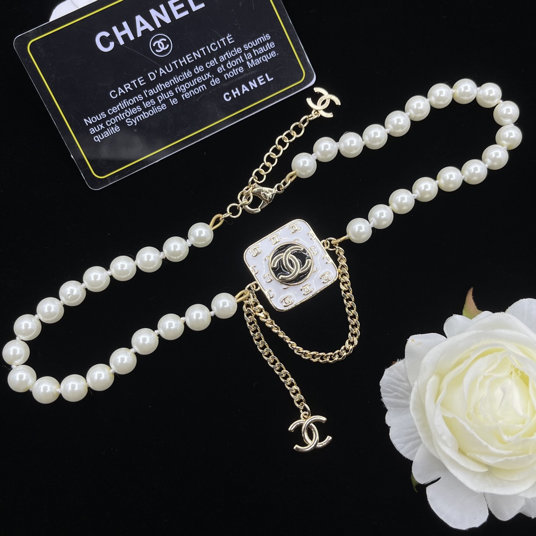 Necklace 21