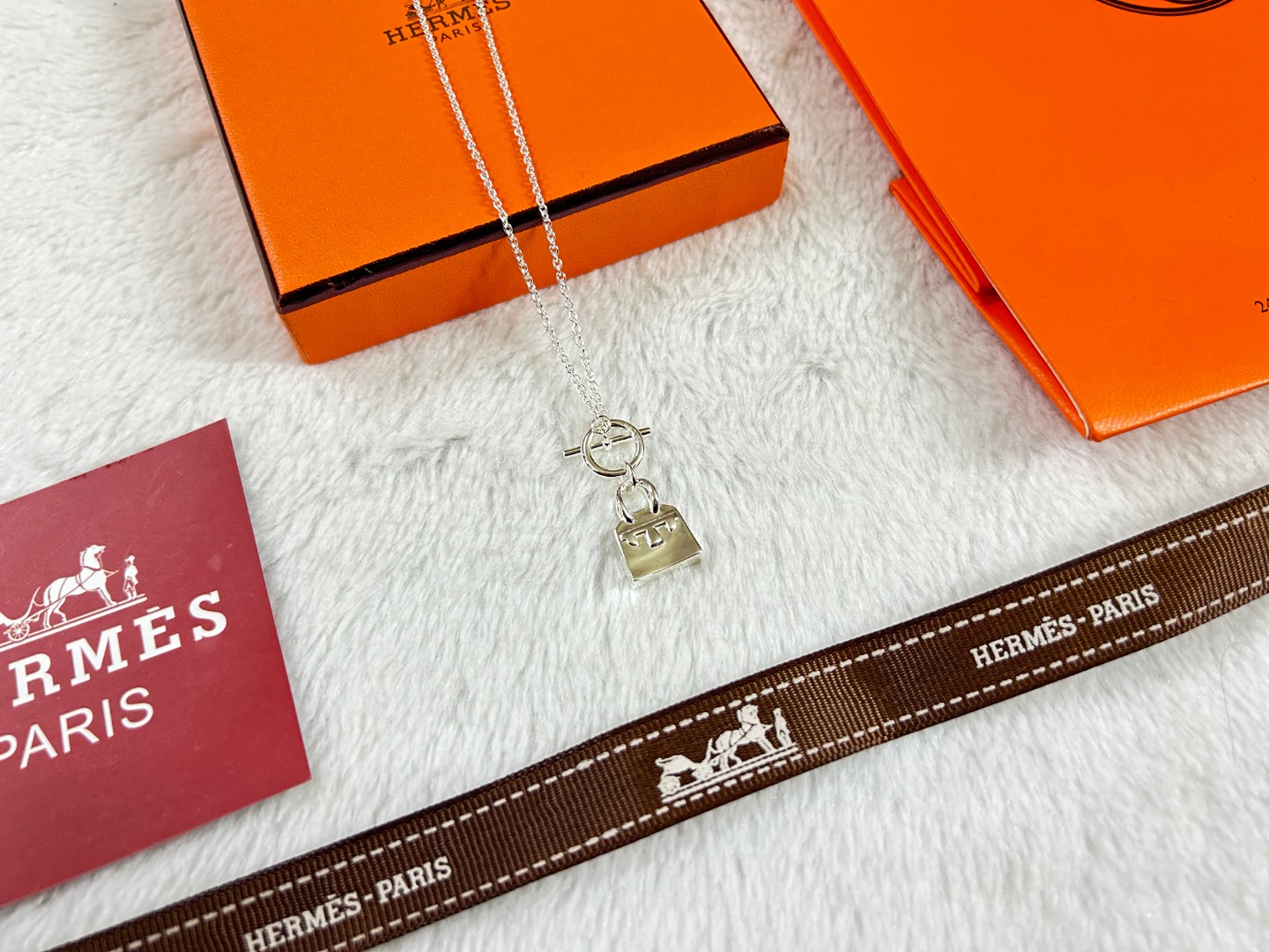 OT Kelly Pendant Necklace