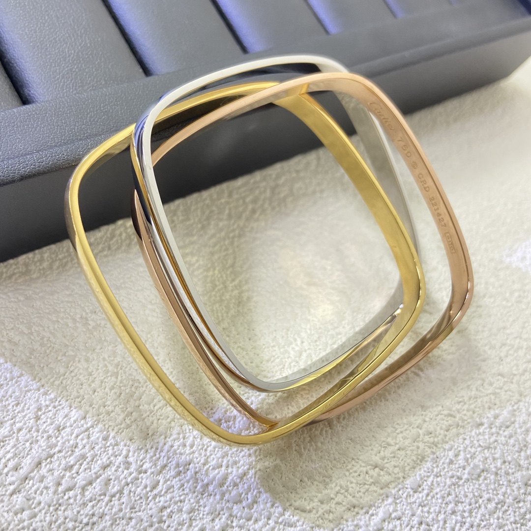 Square Bracelet