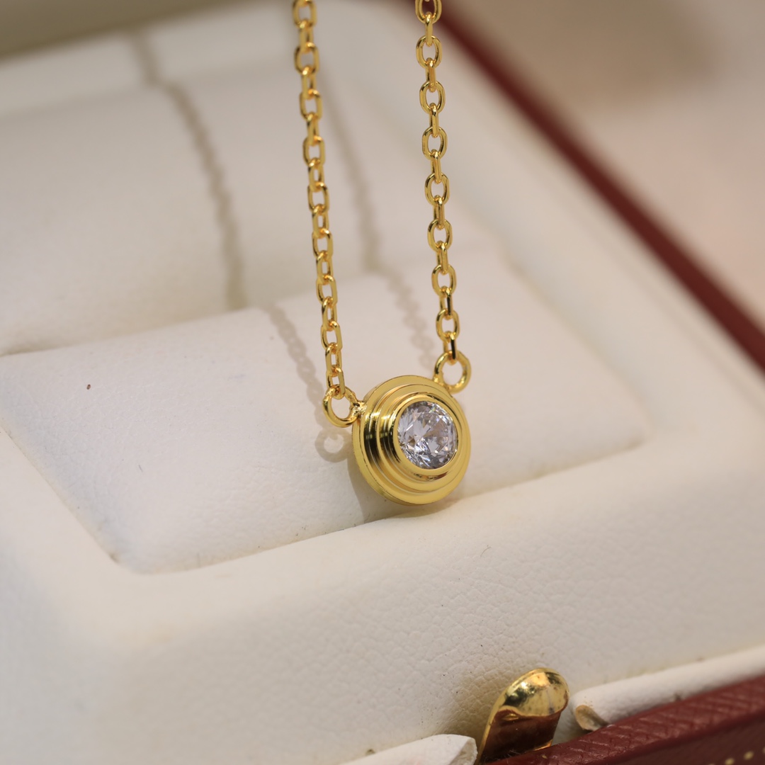 Big Diamond Necklace