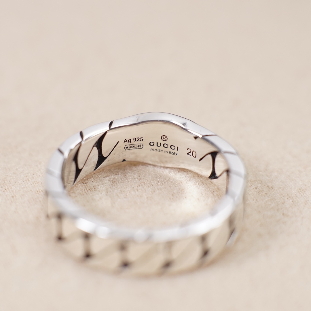 Green Double G Ring