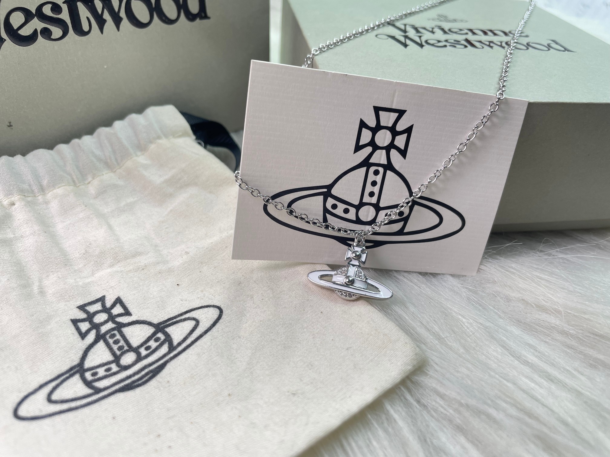 Beads Saturn Necklace
