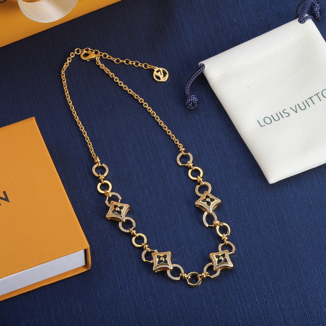 Lv Beads Flowers Necklace