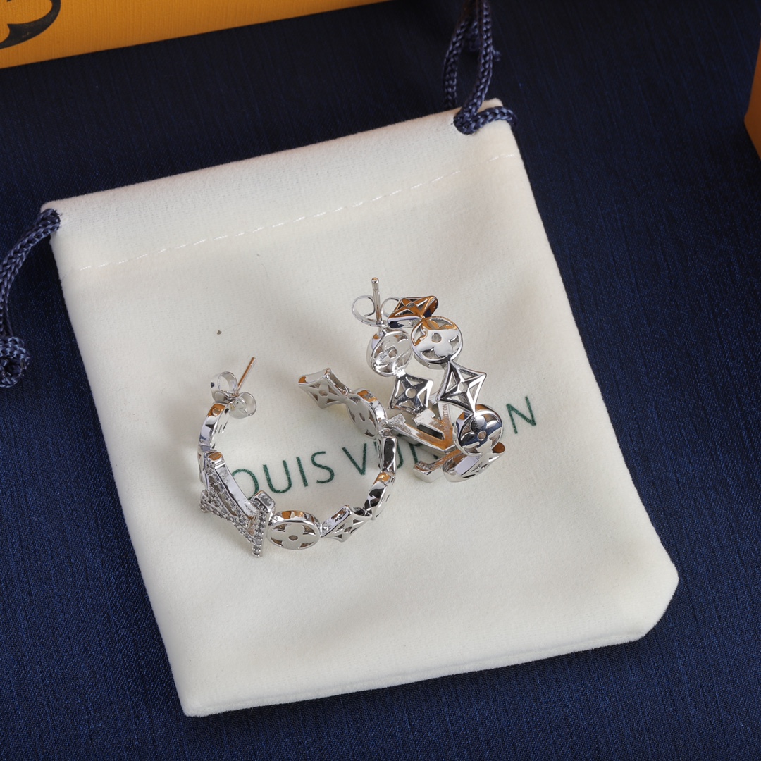 LV Word Flower Earrings with Diamonds