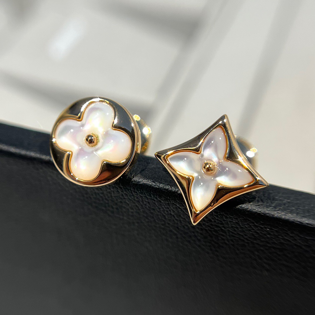 Asymmetric Rhombus Clover Earrings